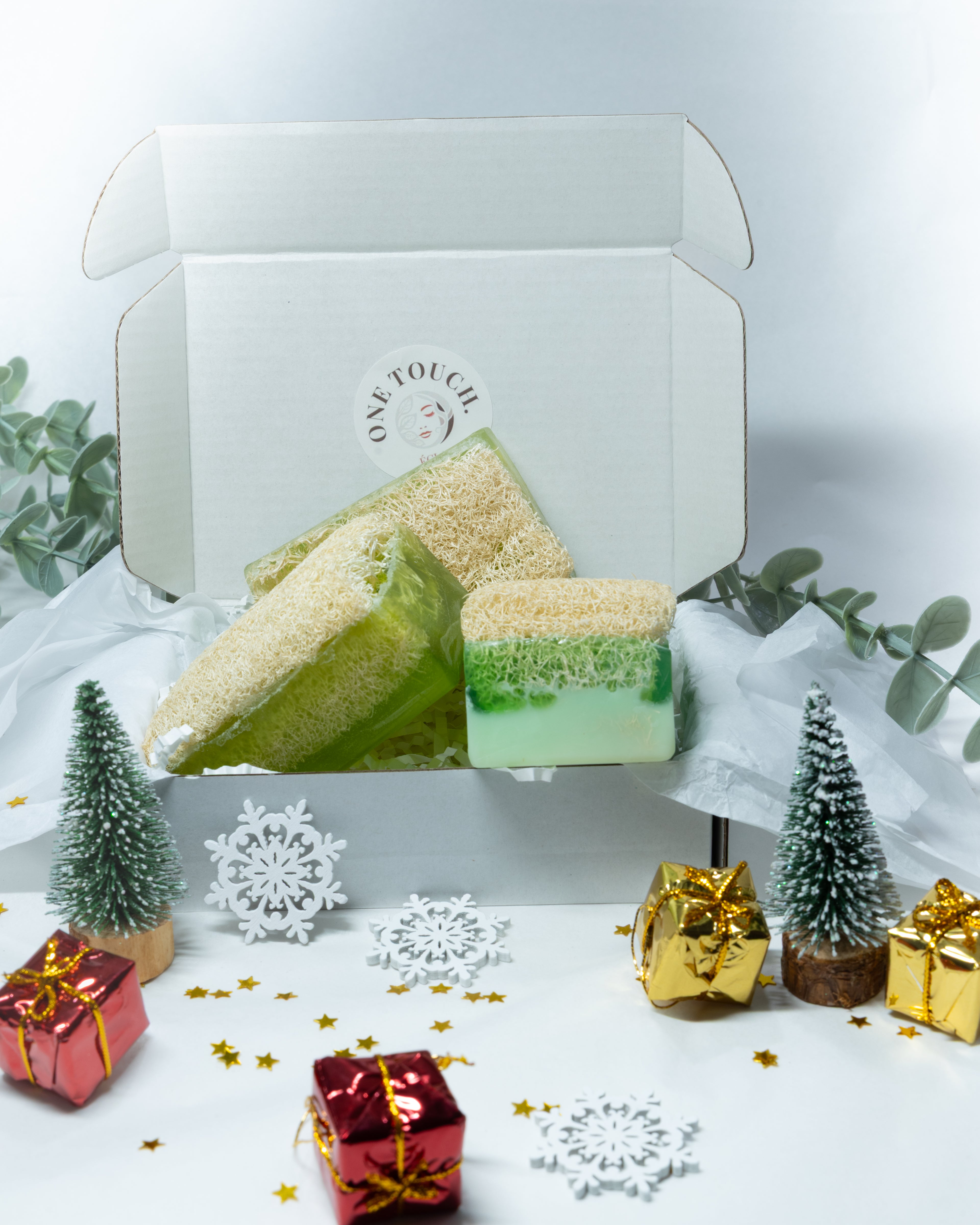 Pack Noël – 3 Savons & 1 Gant Exfoliant
